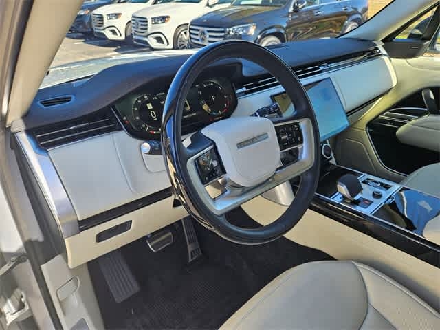 Thumbnail: 2023 Land Rover Range Rover - 9