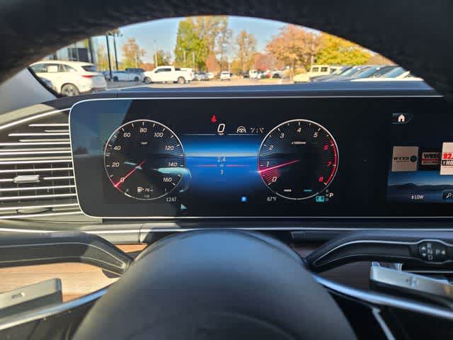 Thumbnail: 2026 Mercedes-Benz GLE - 33