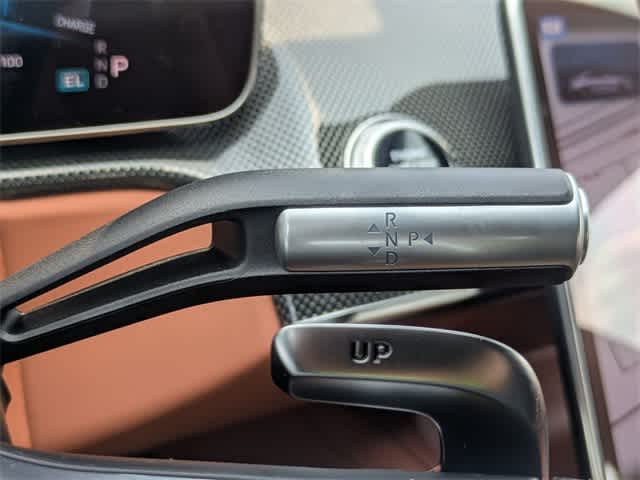 Thumbnail: 2026 Mercedes-Benz S-Class - 33