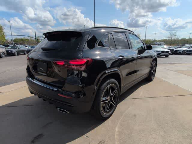 Thumbnail: 2026 Mercedes-Benz GLA - 6