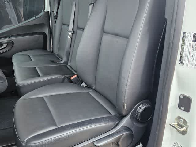 Thumbnail: 2024 Mercedes-Benz Sprinter - 10