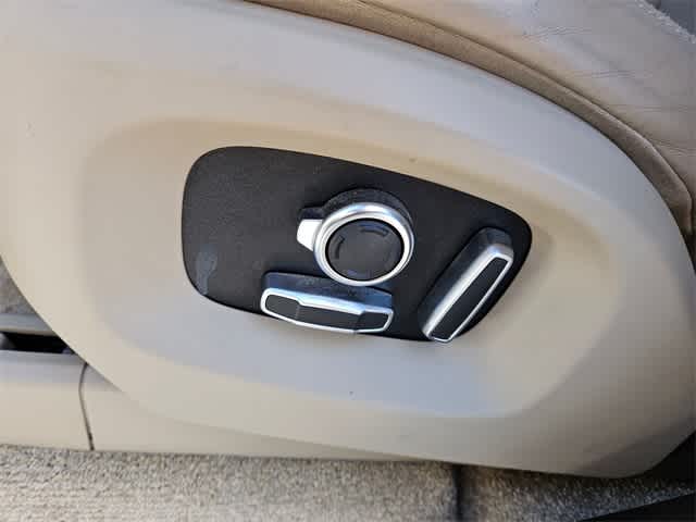 Thumbnail: 2016 Land Rover Range Rover - 16