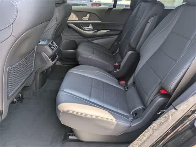 Thumbnail: 2025 Mercedes-Benz GLS - 20