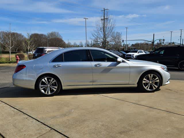 Thumbnail: 2016 Mercedes-Benz S-Class - 10