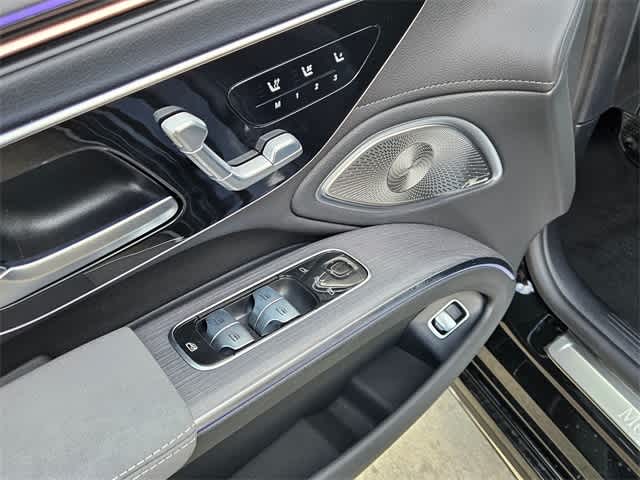 Thumbnail: 2026 Mercedes-Benz EQS - 16