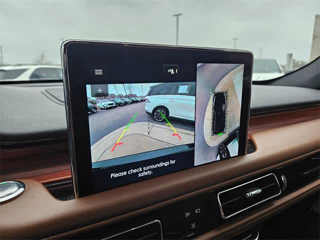 Thumbnail: 2024 Lincoln Aviator - 31