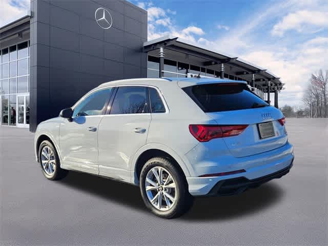 Thumbnail: 2025 Audi Q3 - 4