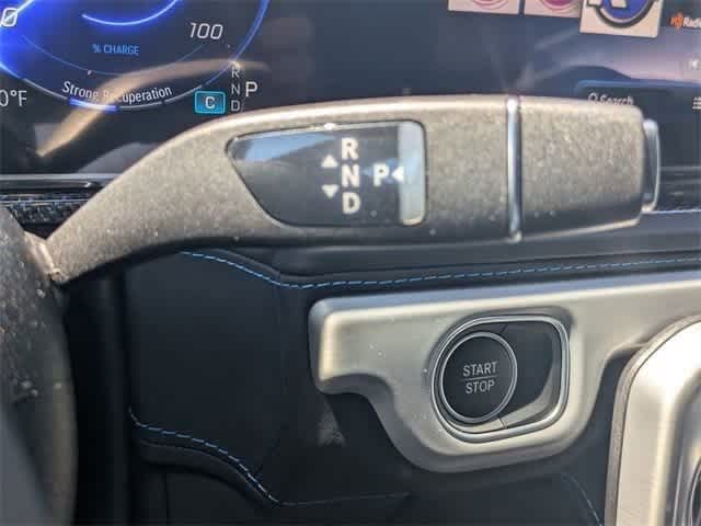 2025 Mercedes-Benz G-Class  21