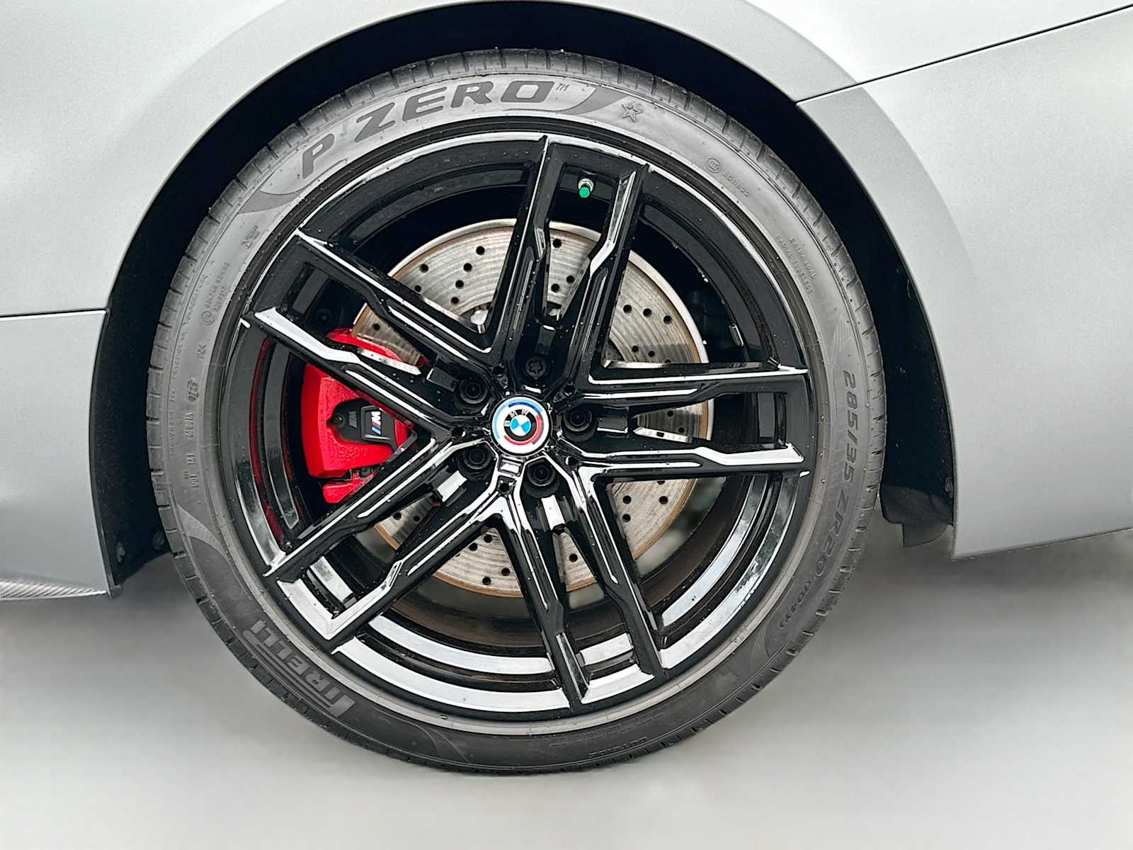 Thumbnail: 2023 BMW M8 - 31