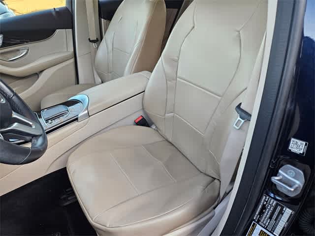 Thumbnail: 2021 Mercedes-Benz GLC - 13