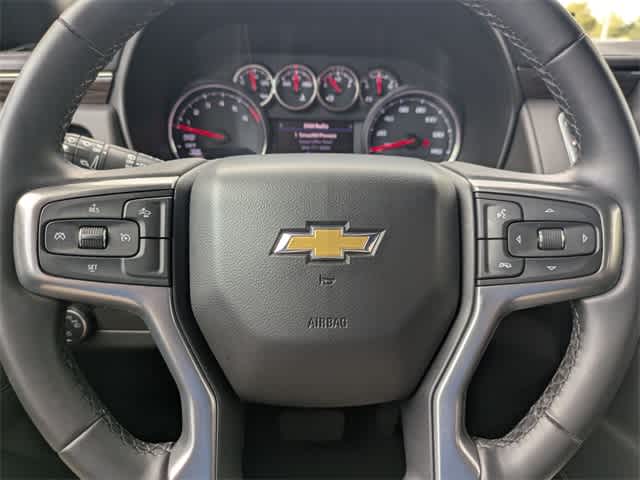 Thumbnail: 2023 Chevrolet Suburban - 24