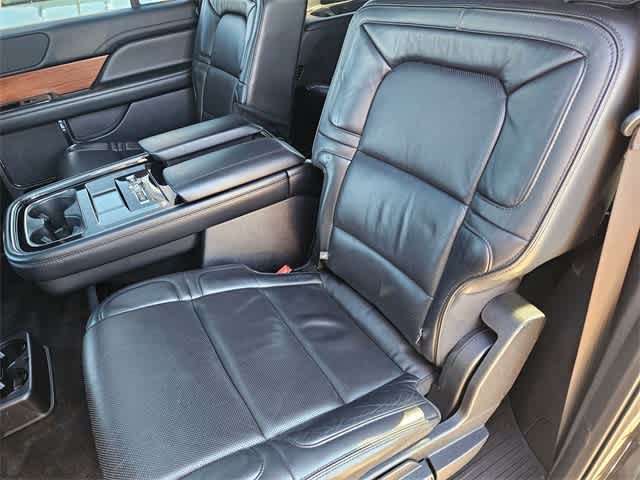 Thumbnail: 2019 Lincoln Navigator L - 20