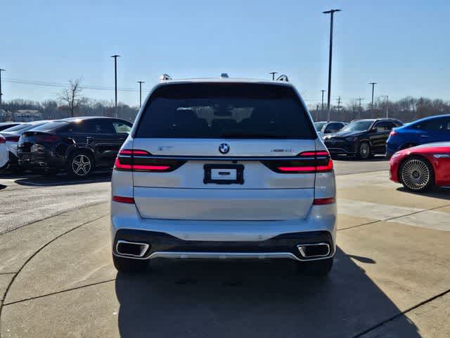 Thumbnail: 2025 BMW X7 - 7