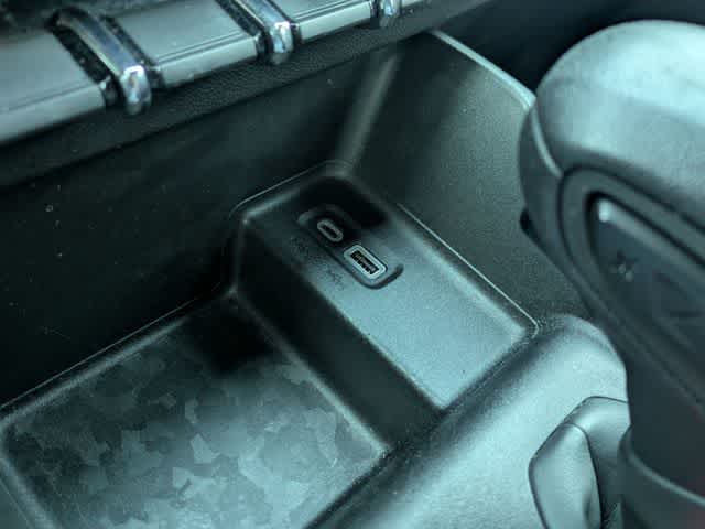 Thumbnail: 2023 Chevrolet Colorado - 28