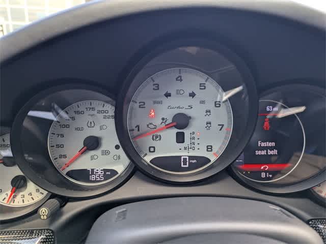 Thumbnail: 2019 Porsche 911 - 22