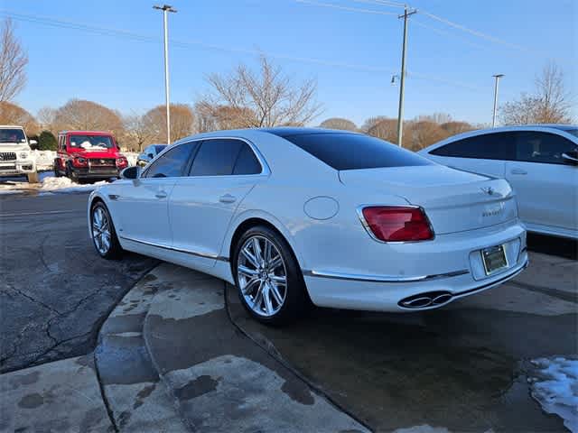 Thumbnail: 2022 Bentley Flying Spur - 6