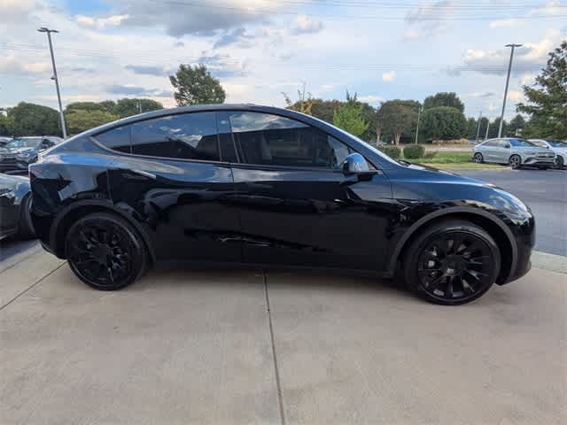 Thumbnail: 2023 Tesla Model Y - 9