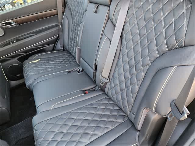 Thumbnail: 2023 Genesis GV80 - 20