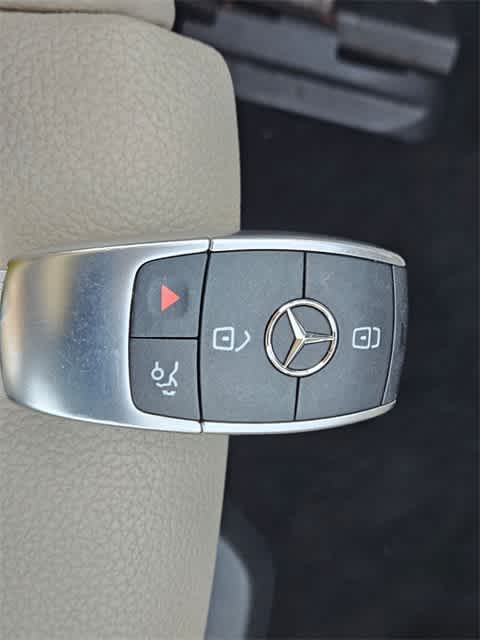 Thumbnail: 2023 Mercedes-Benz EQB - 33