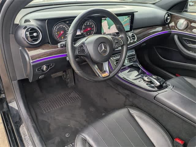 Thumbnail: 2017 Mercedes-Benz E-Class - 2