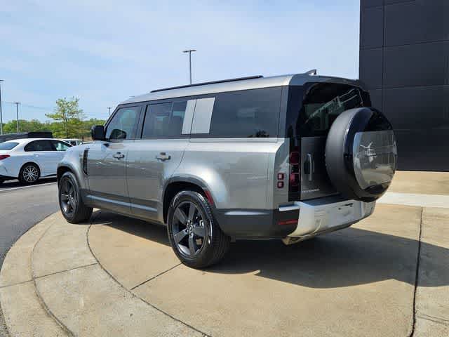 Thumbnail: 2025 Land Rover Defender - 6