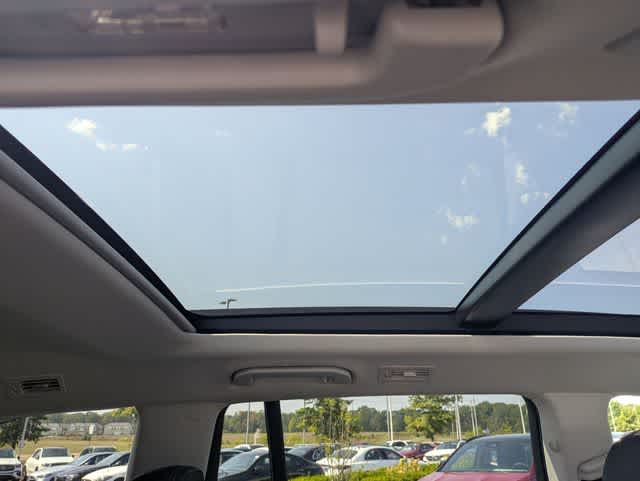 Thumbnail: 2026 Mercedes-Benz GLS - 21