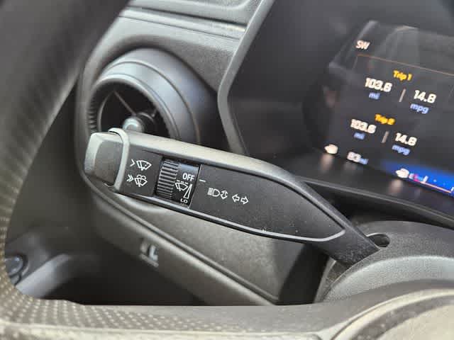 Thumbnail: 2024 Chevrolet Colorado - 25