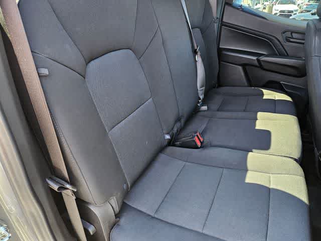 Thumbnail: 2024 Chevrolet Colorado - 19