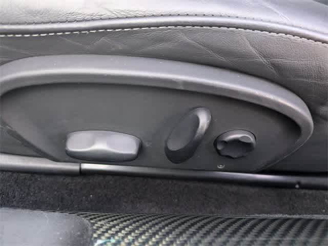 Thumbnail: 2001 Porsche 911 - 16