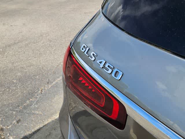 Thumbnail: 2023 Mercedes-Benz GLS - 12