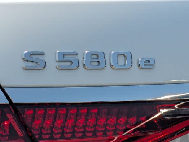 Thumbnail: 2026 Mercedes-Benz S-Class - 13