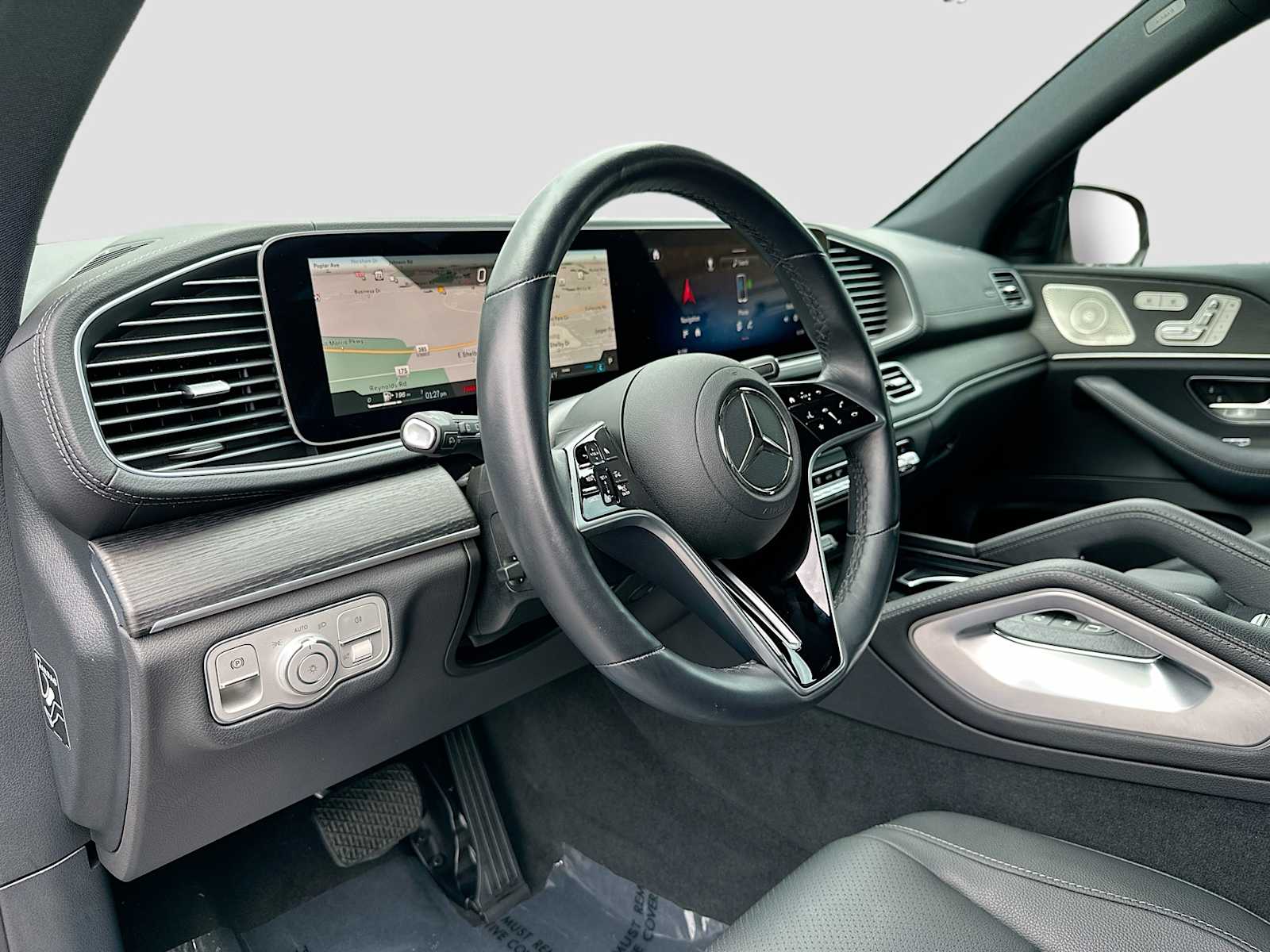 Thumbnail: 2025 Mercedes-Benz GLS - 9