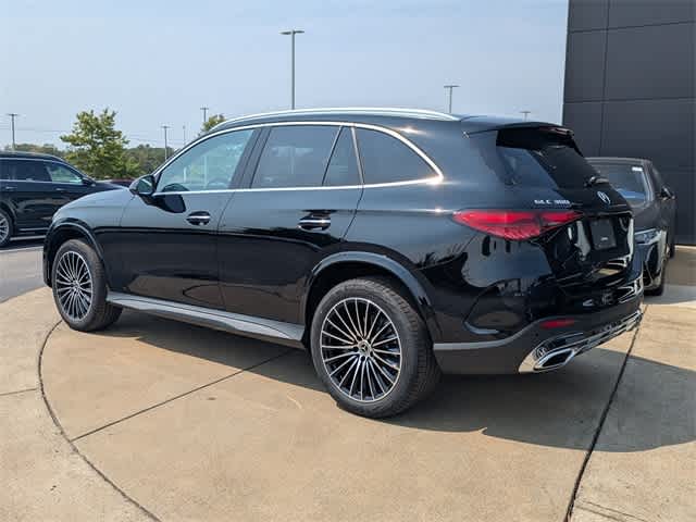 Thumbnail: 2026 Mercedes-Benz GLC - 6