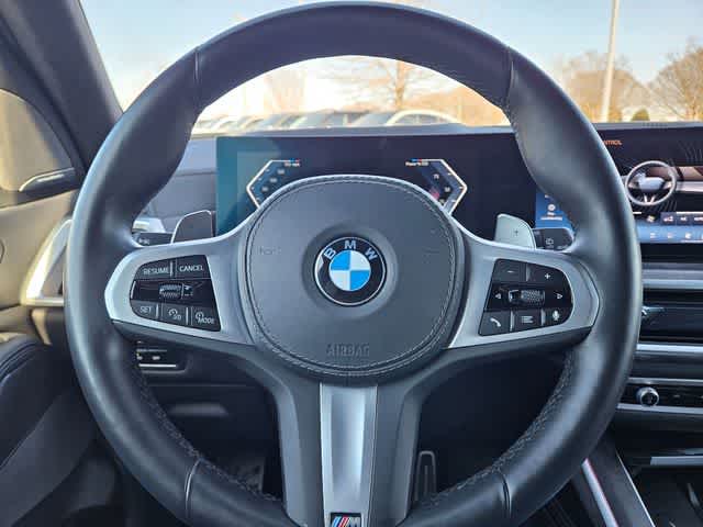 Thumbnail: 2025 BMW X7 - 24