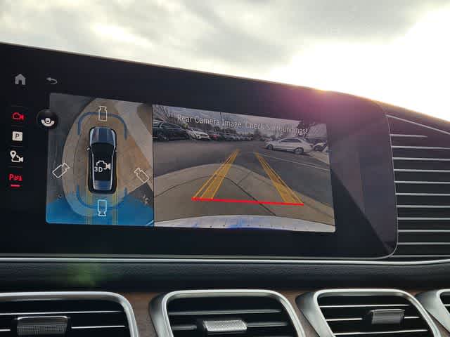 Thumbnail: 2026 Mercedes-Benz GLE - 32