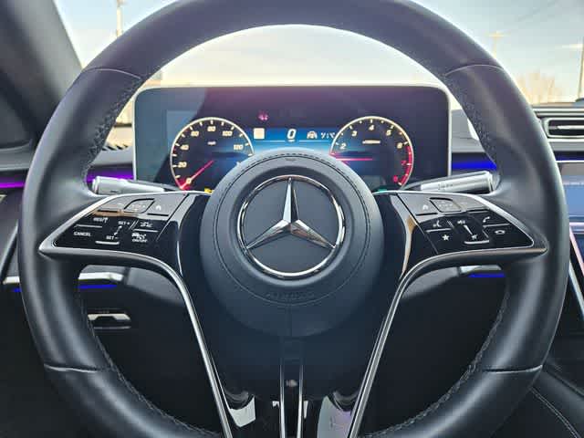 Thumbnail: 2023 Mercedes-Benz S-Class - 23
