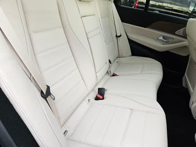 Thumbnail: 2026 Mercedes-Benz GLE - 25