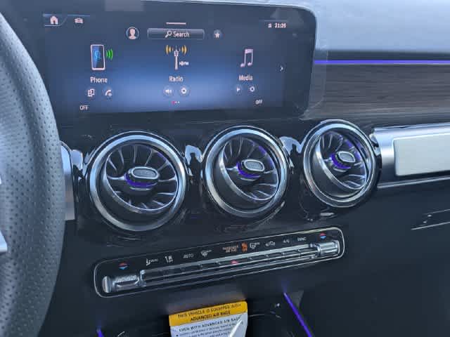 2026 Mercedes-Benz GLB GLB 250 - Photo 28