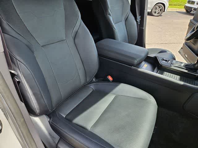 Thumbnail: 2024 Lexus GX - 24