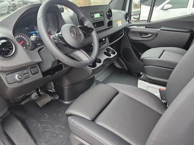 Thumbnail: 2026 Mercedes-Benz Sprinter - 2