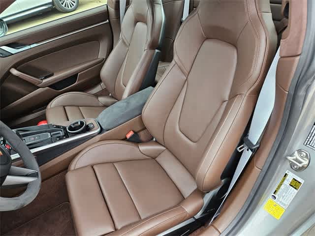 Thumbnail: 2026 Porsche 911 - 10