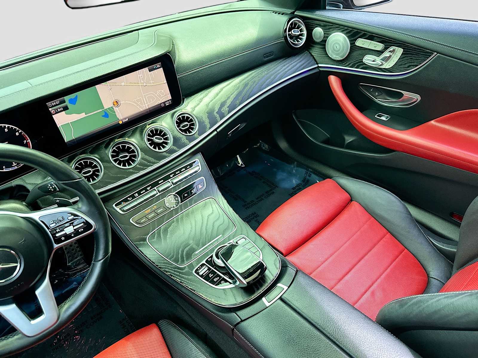 Thumbnail: 2020 Mercedes-Benz E-Class - 25