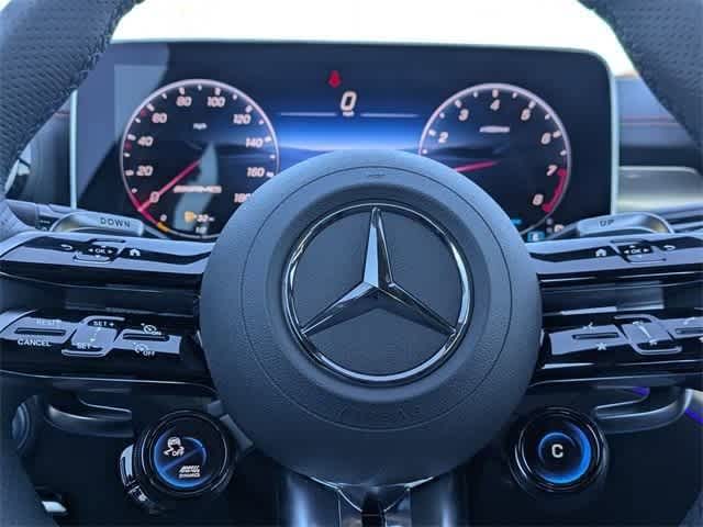 Thumbnail: 2025 Mercedes-Benz C-Class - 18