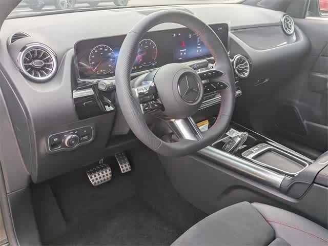 2025 Mercedes Benz GLA 250 photo 2