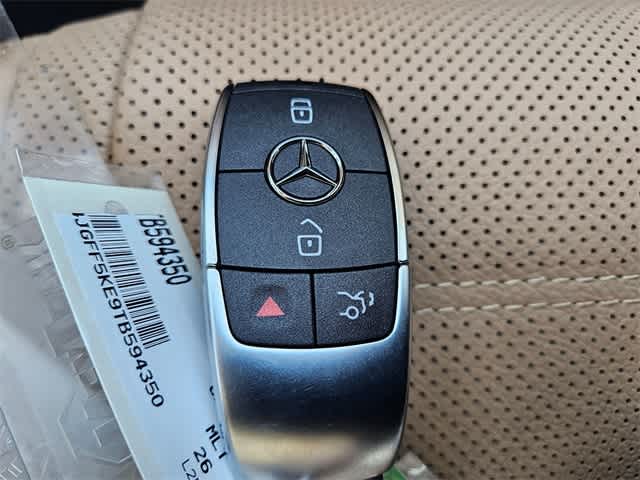 Thumbnail: 2026 Mercedes-Benz GLS - 33