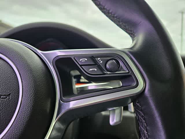 Thumbnail: 2020 Porsche Macan - 24