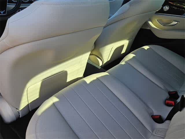 Thumbnail: 2021 Mercedes-Benz E-Class - 16