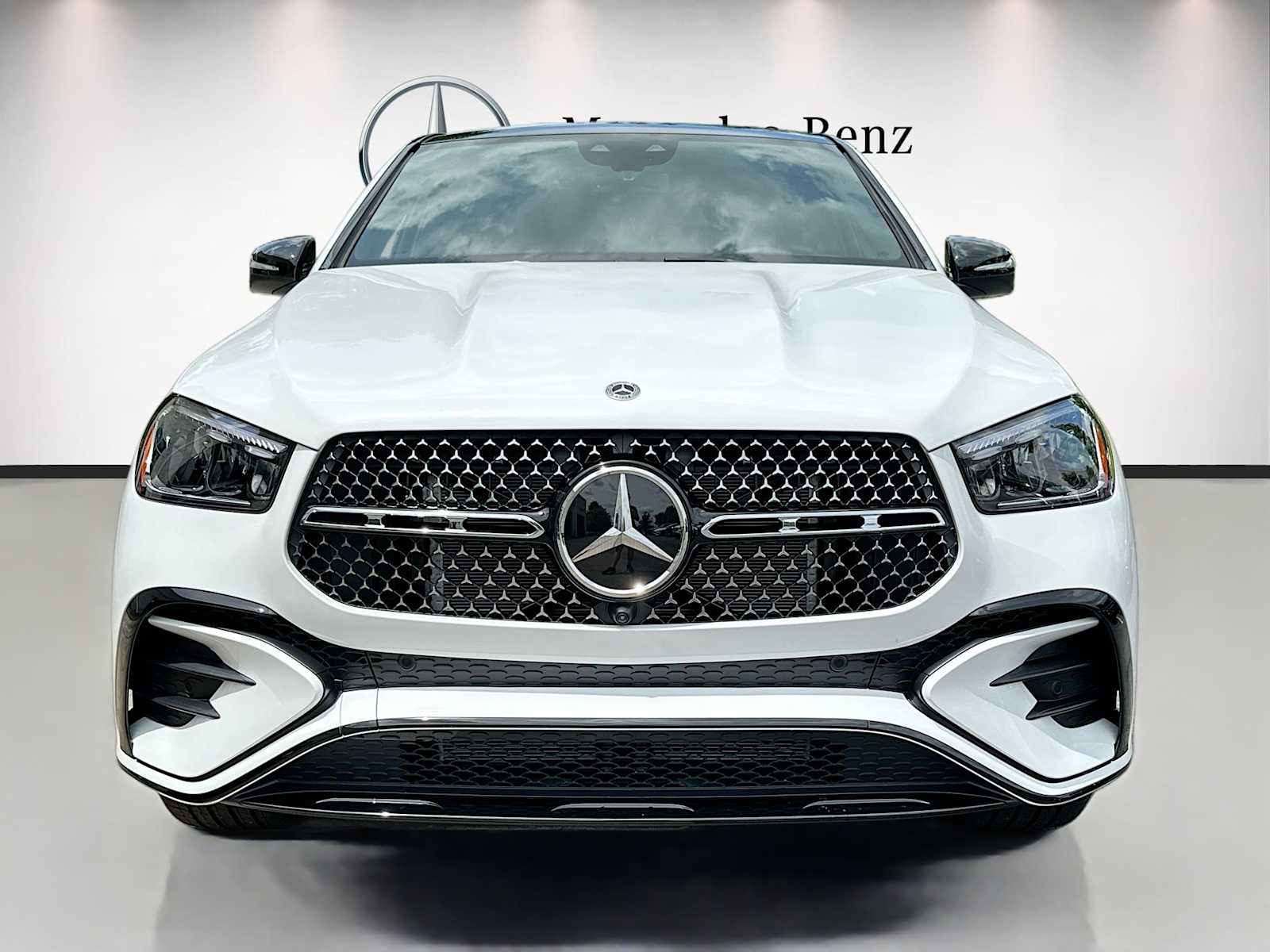 Thumbnail: 2026 Mercedes-Benz GLE - 2