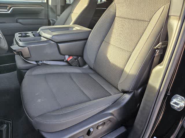 Thumbnail: 2025 Chevrolet Silverado 1500 - 15