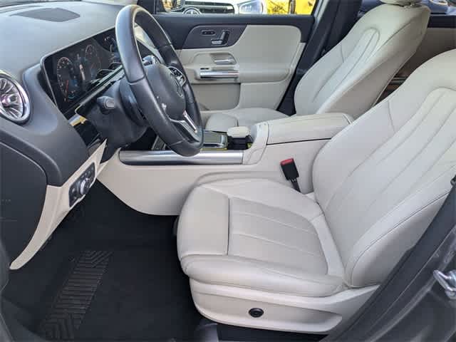 Thumbnail: 2021 Mercedes-Benz GLA - 16